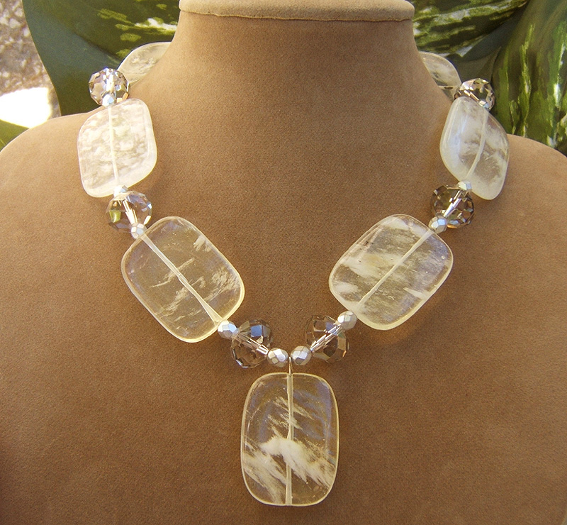 StatementNecklace