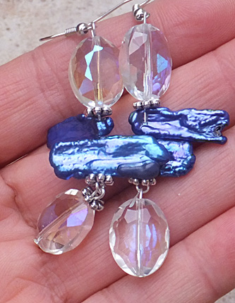 BIWA PEARL EARRINGS